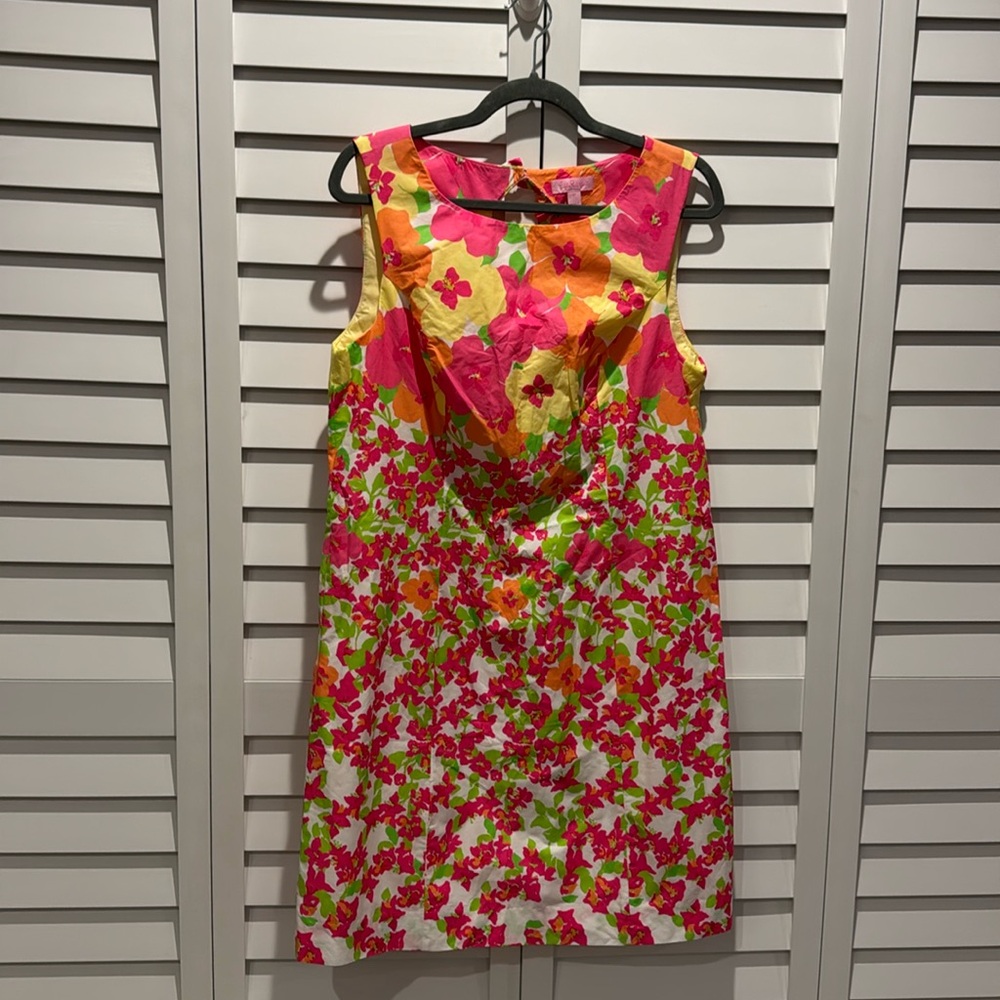 Lilly Pulitzer Pre Loved Midi Floral Sleeveless Dress, lined & back cutout.